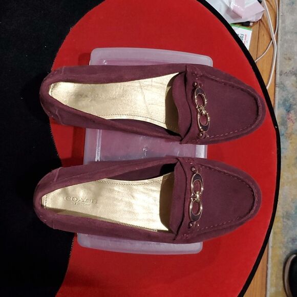 Coach Fortunata Suede Loafers in Burgundy Size 7.5 - Picture 3 of 12